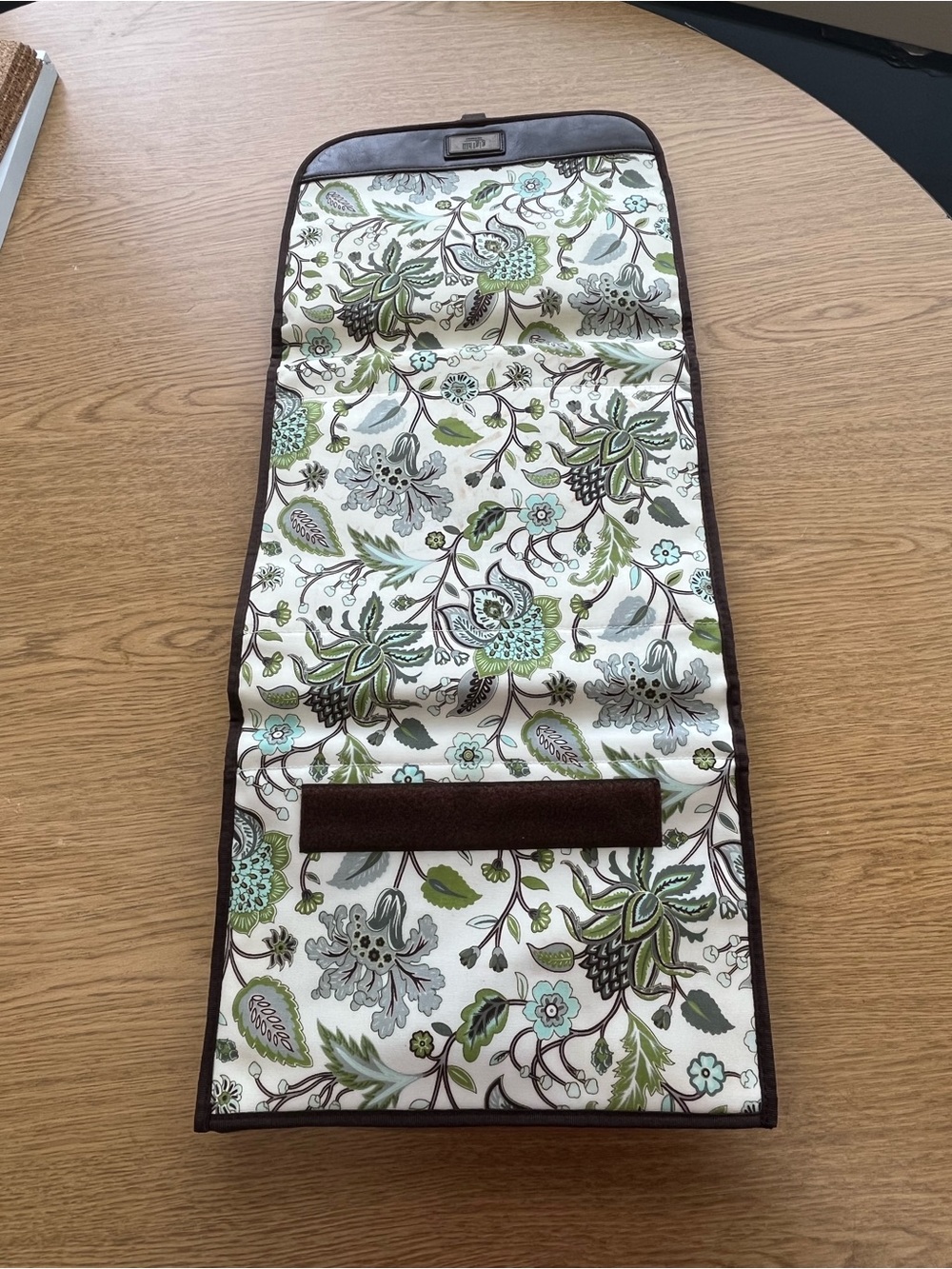 Gigi Hill Hanging Travel Organizer - Aqua Floral - Picture 3 of 9